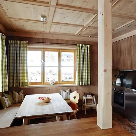 Linde Modern Retreat Alpstuga